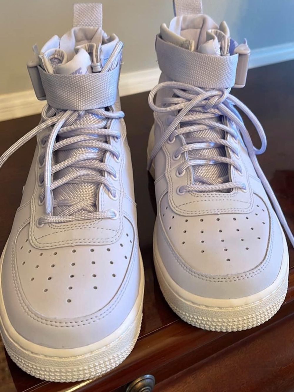 Nike Kids Pale Purple High-Top Sneakers with Ankle Strap